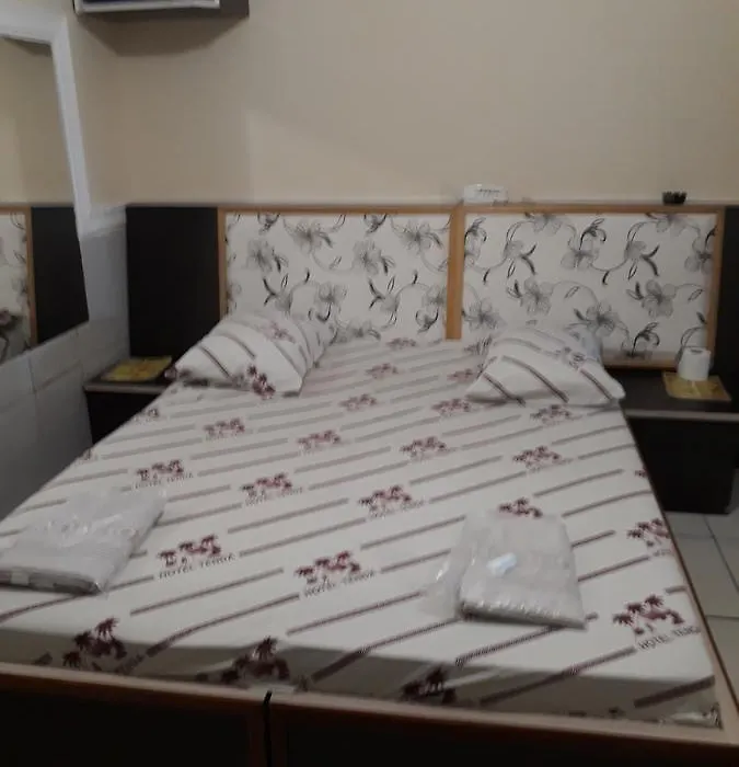 Hotel Tenda 1-1