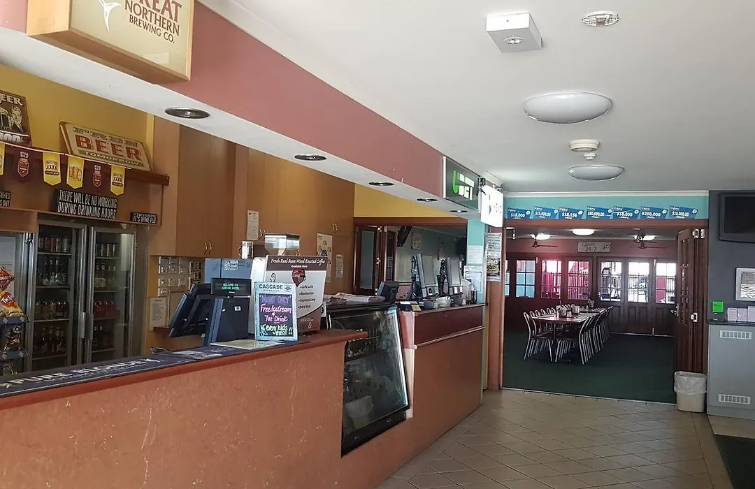Sarina Hotel-1