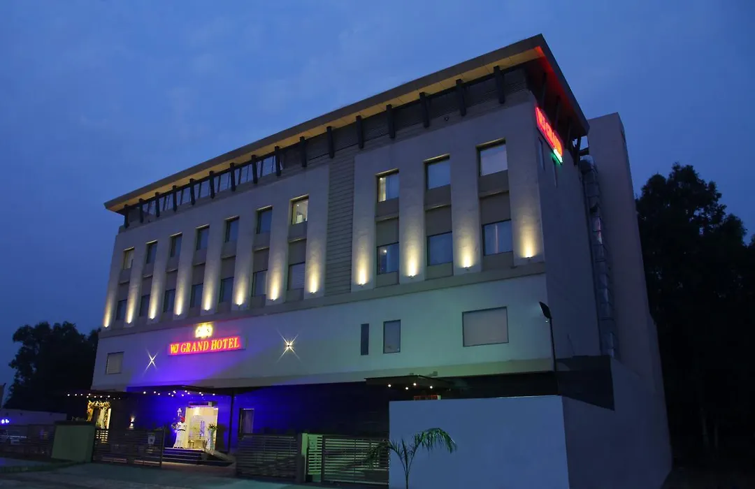 Hotel Wj Grand-1