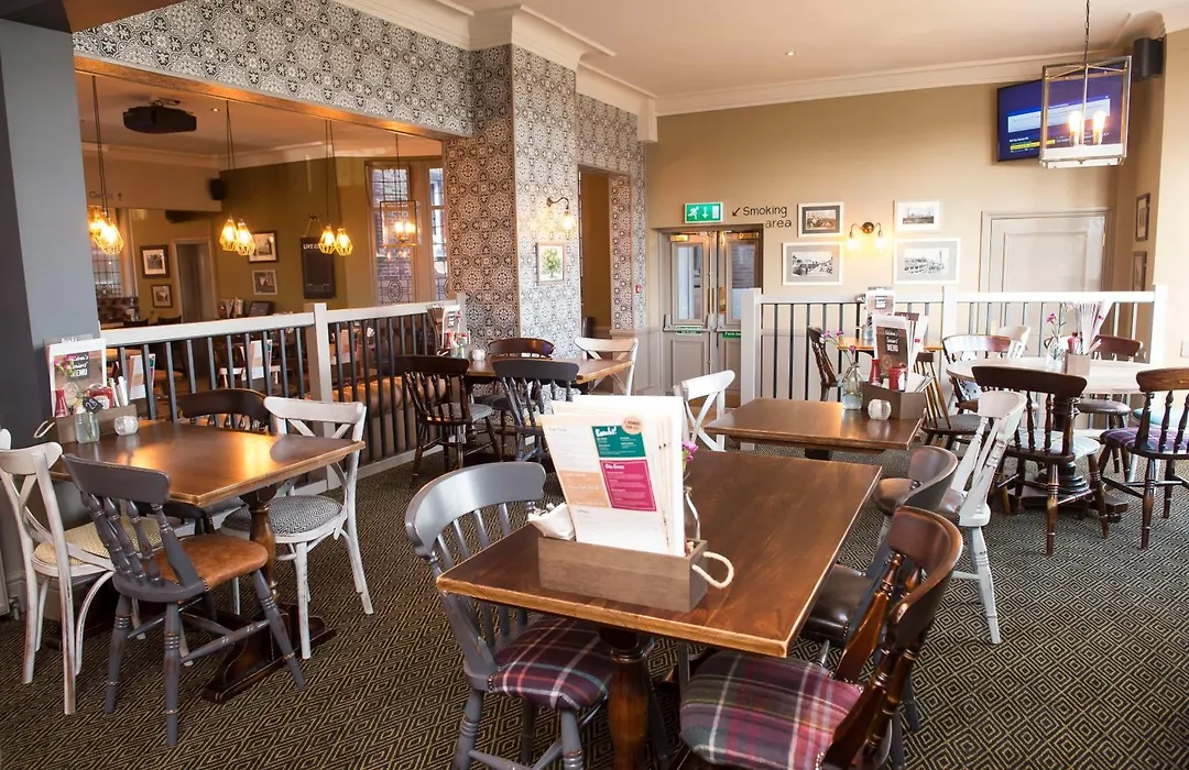 Royal Inn-1