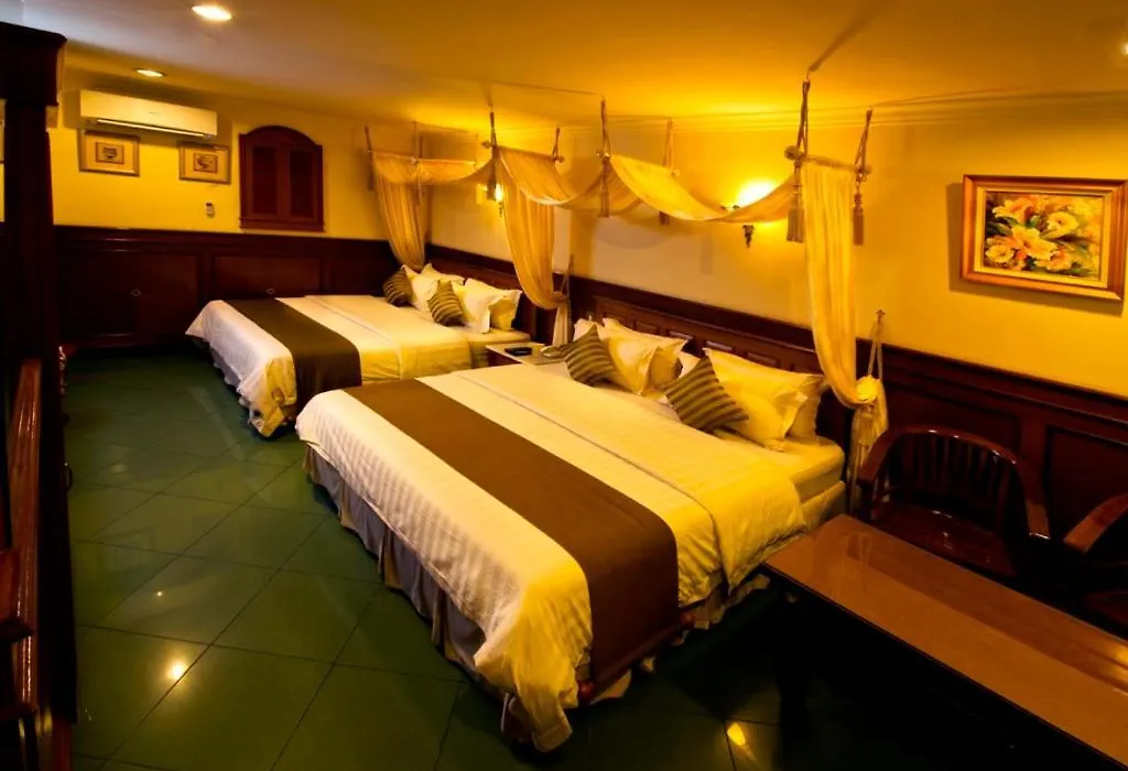 Park Nesia Royal Regal Hotel-1