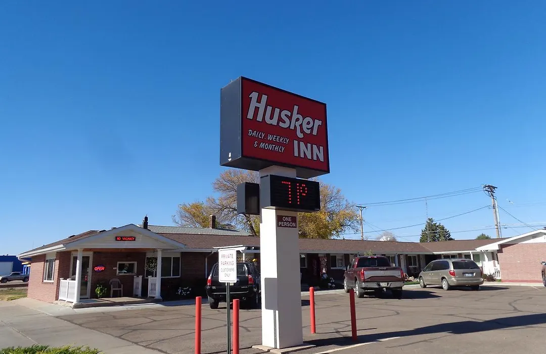 Husker Inn-1