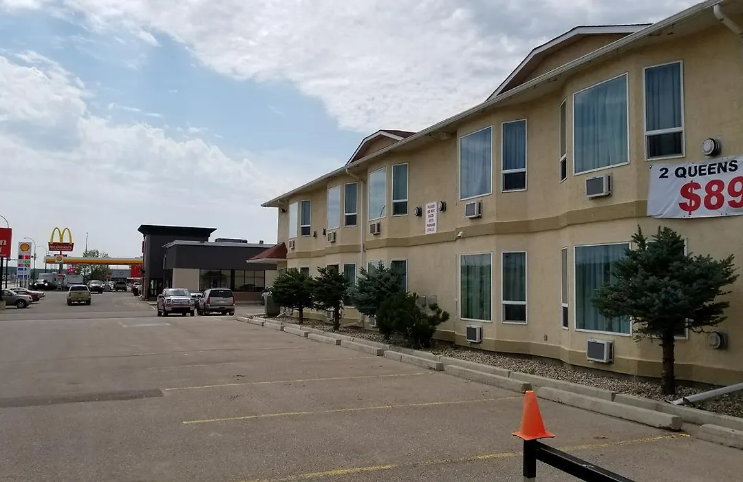 Western Budget Motel Cold Lake-1