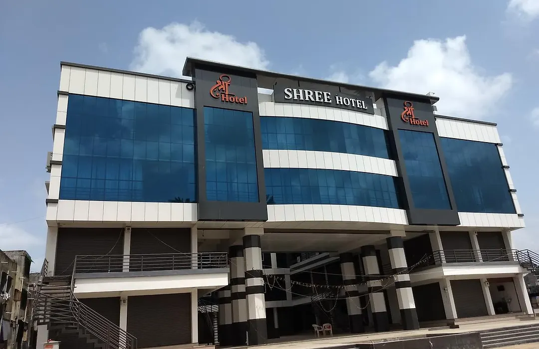 Shree Hotel-1