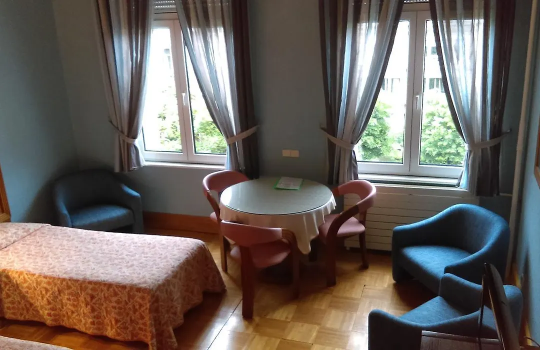 Hotel De L'Orangerie-1