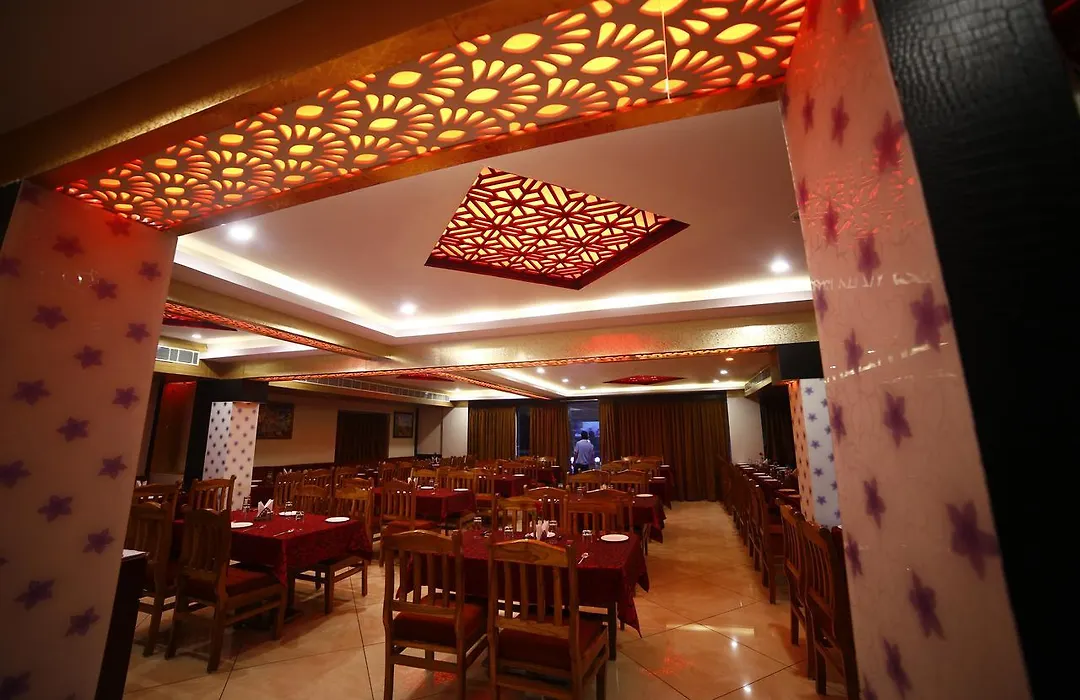 Hotel Skml Grand-1
