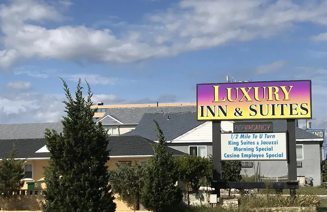 Luxury Inn-1