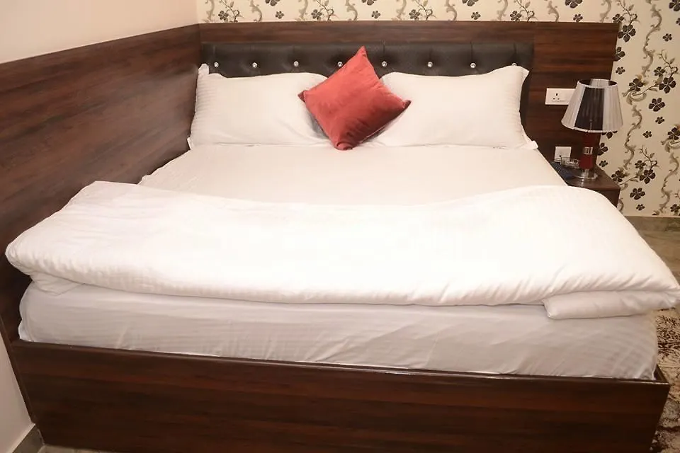 Hotel Mmk-1