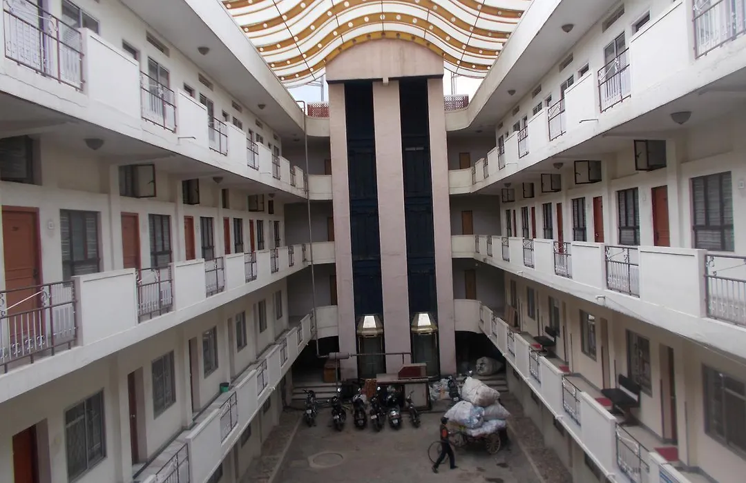 Modern Hotel-1