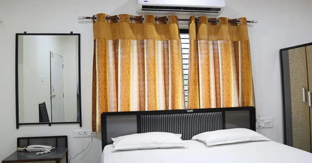 Anand Mahal Hotel-1
