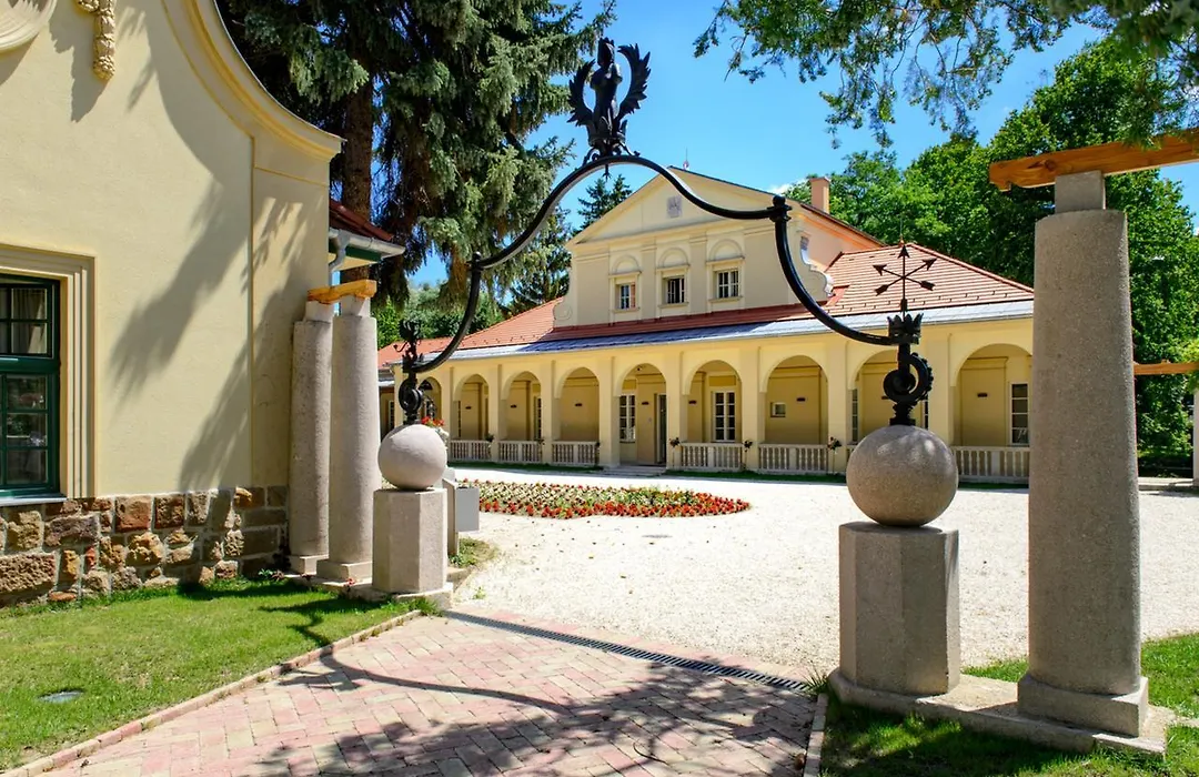 Klebelsberg Kastely Budapest-1