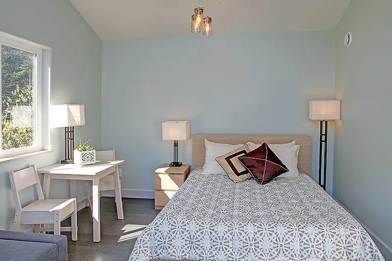 The Vue B&B-1