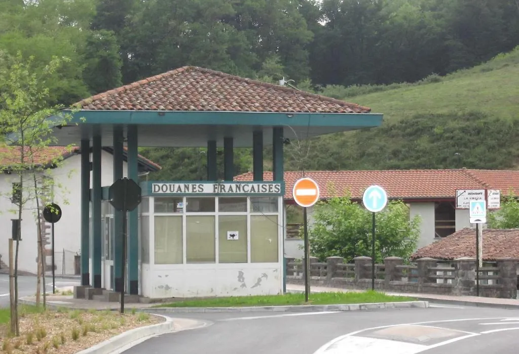 Logis Hotel Ur-Hegian-1