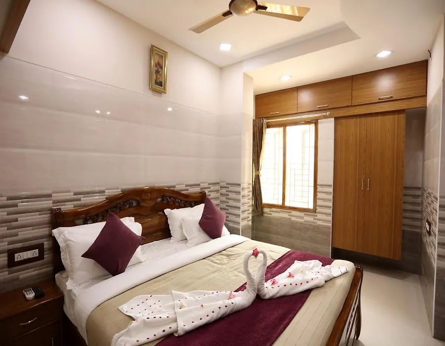 Hotel Green Palace-1