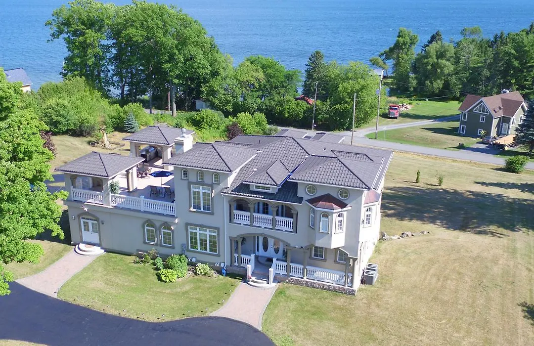 Riverview B&B-1