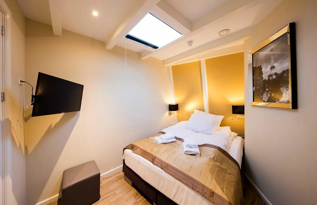 Royal Plaza Hotel Amsterdam-1
