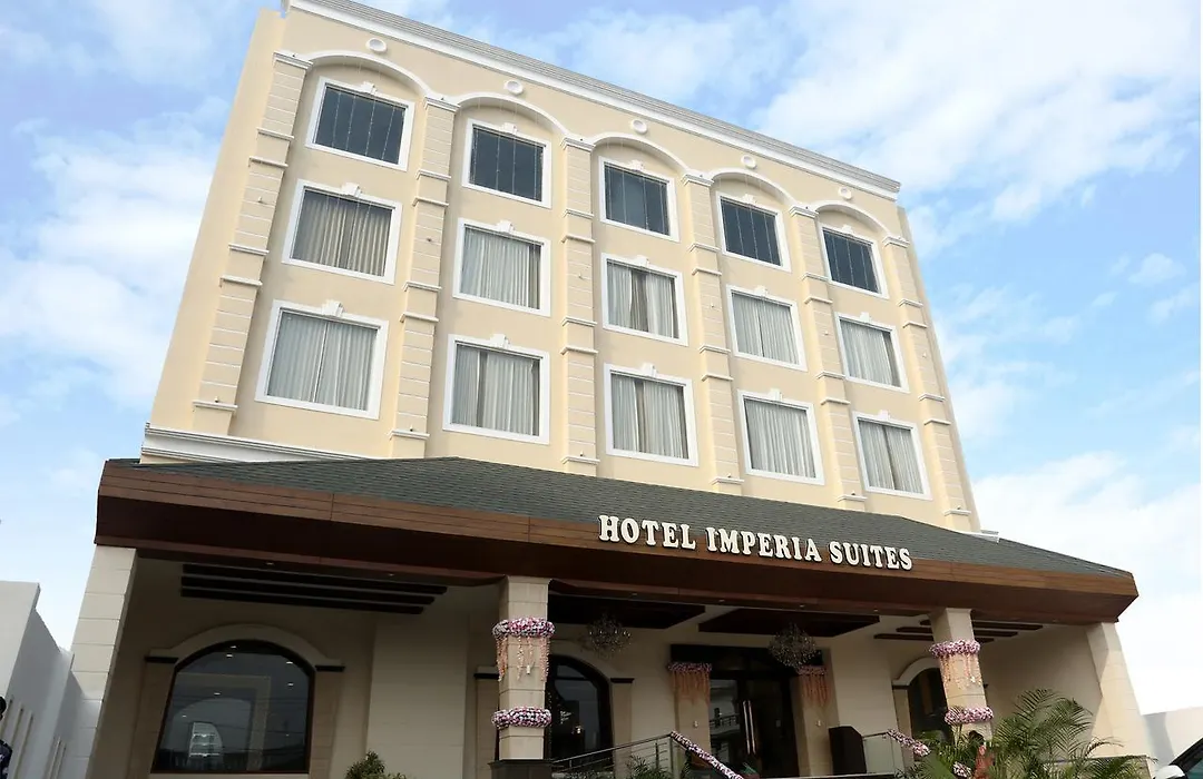 Hotel Imperia Suites-1