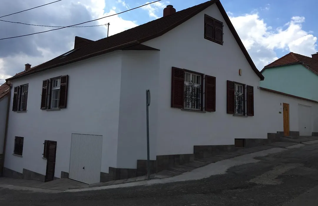 Fehérház Alkalmi Szálló-1