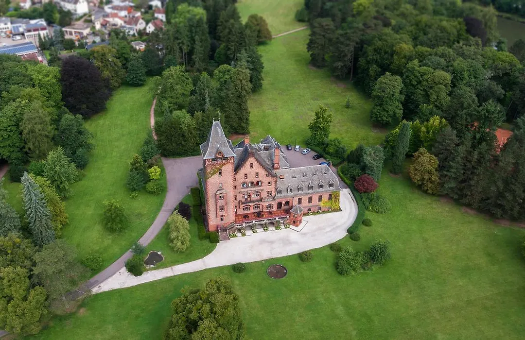 Gästehaus Schloss Saareck-1