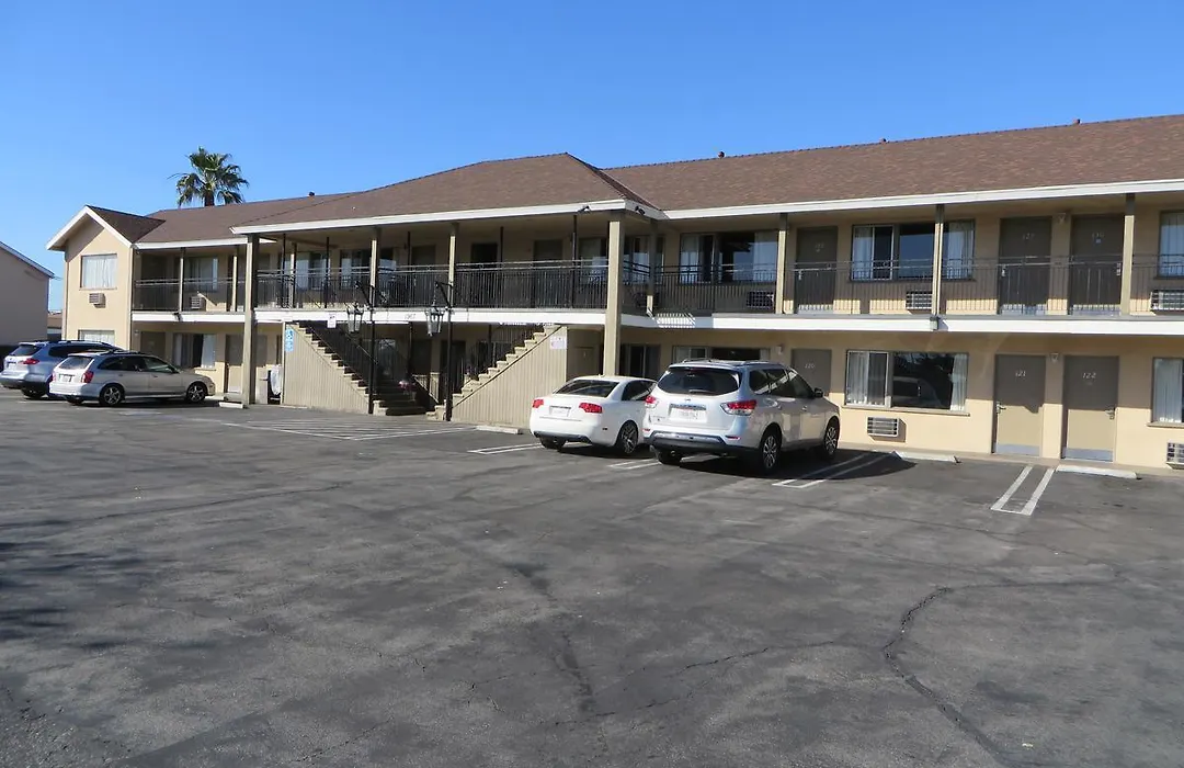Sandpiper Motel-1