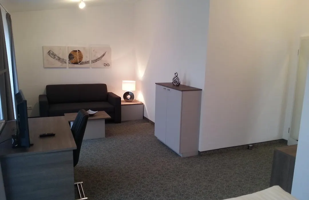 Hotel Alt Riemsloh-1