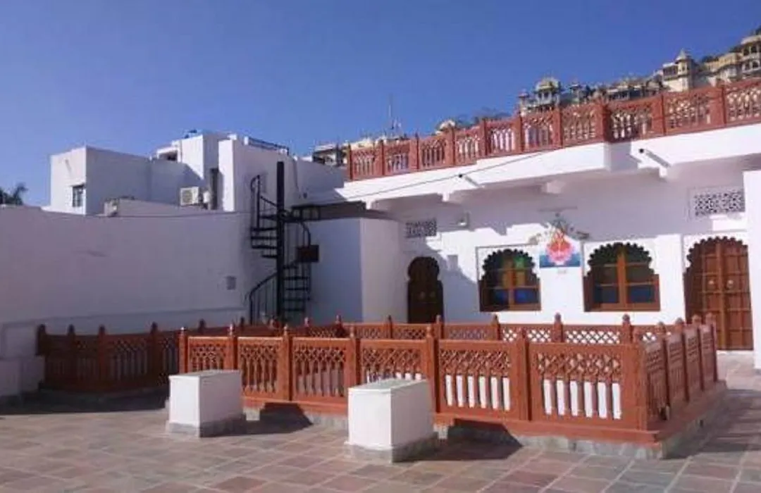 Hari Niwas Guest House-1