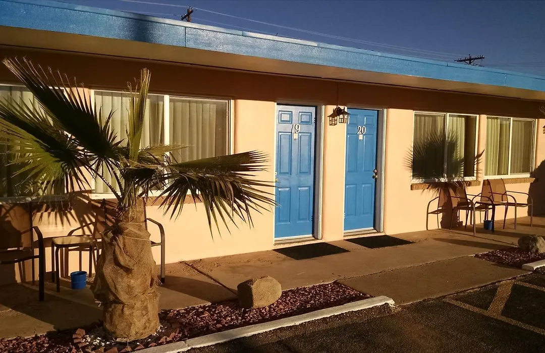 White Sands Motel-1