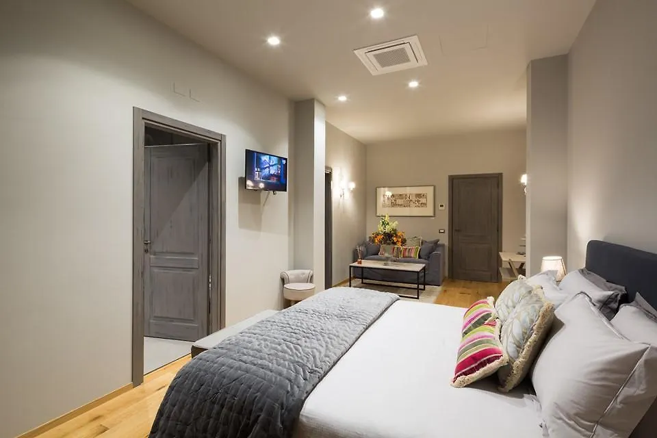 Il Duomo Luxury Suite-1