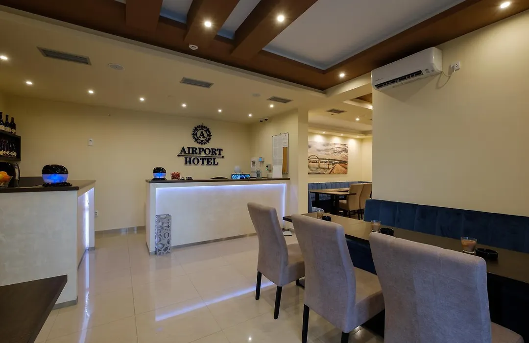 Airport Hotel Garni-1