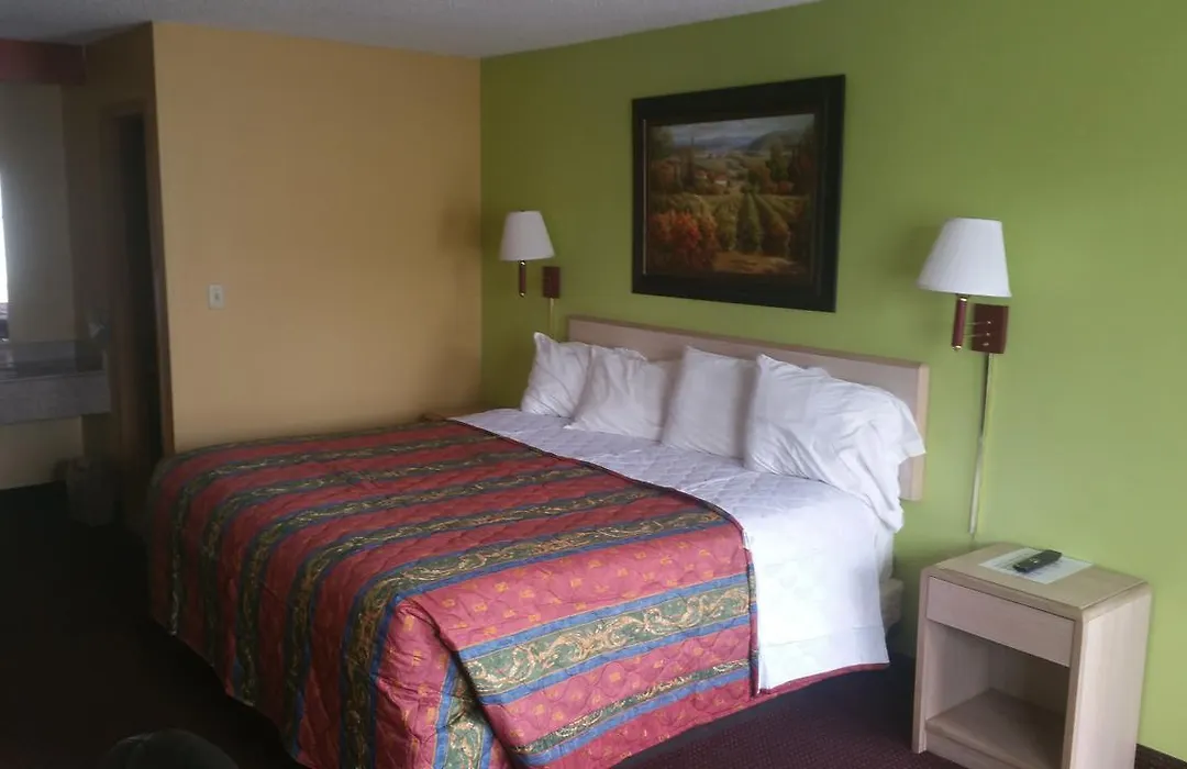 Economy Inn & Suites-1