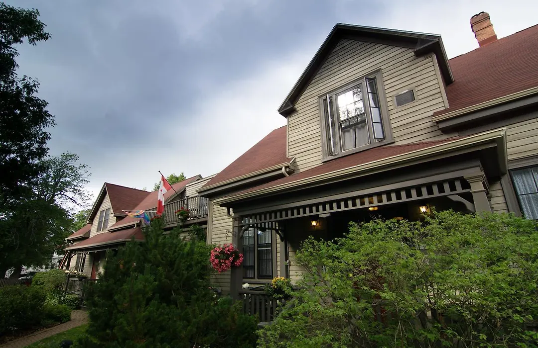 Shipwright Inn-1