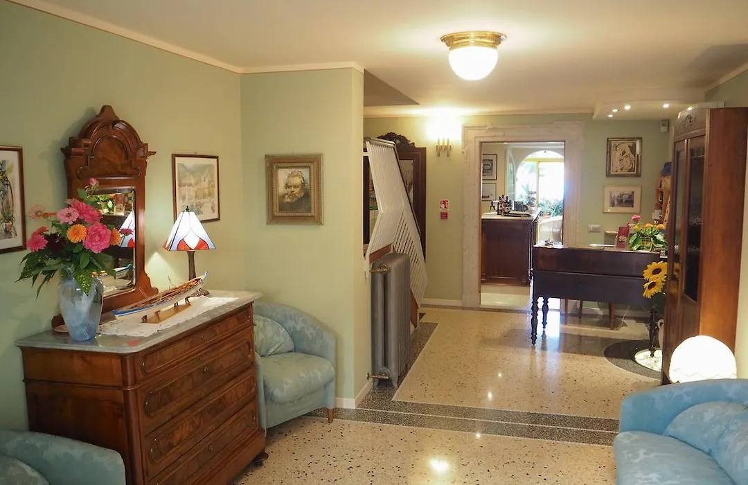 Hotel Du Lac-1