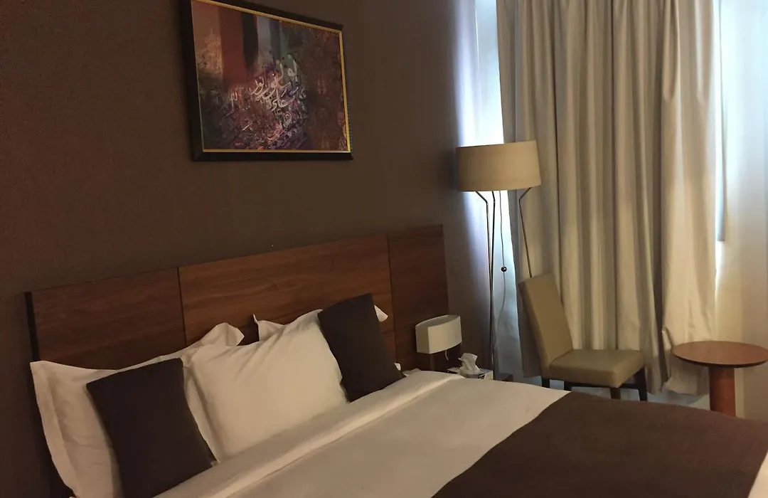 Al Thuria Grand Hotel-1
