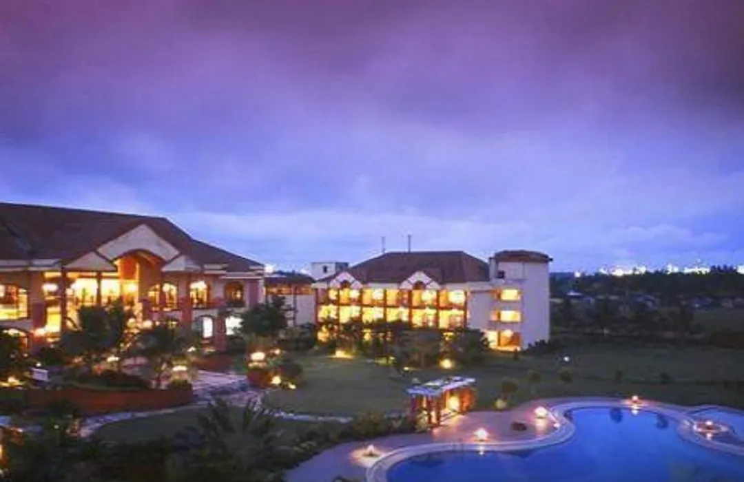 Golden Retreat-1