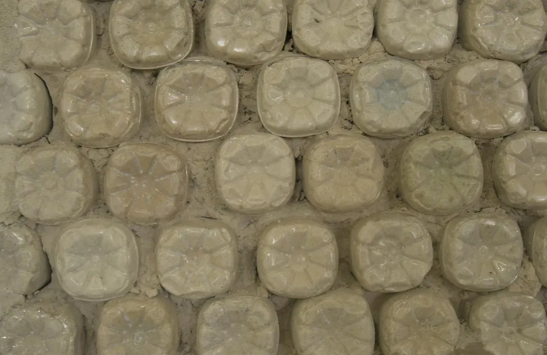 Habibis Bottle House-1
