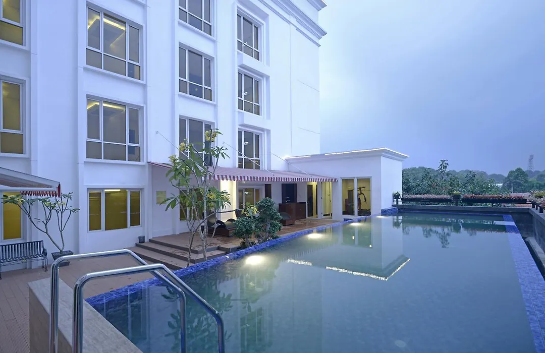 The Sahira Hotel-1
