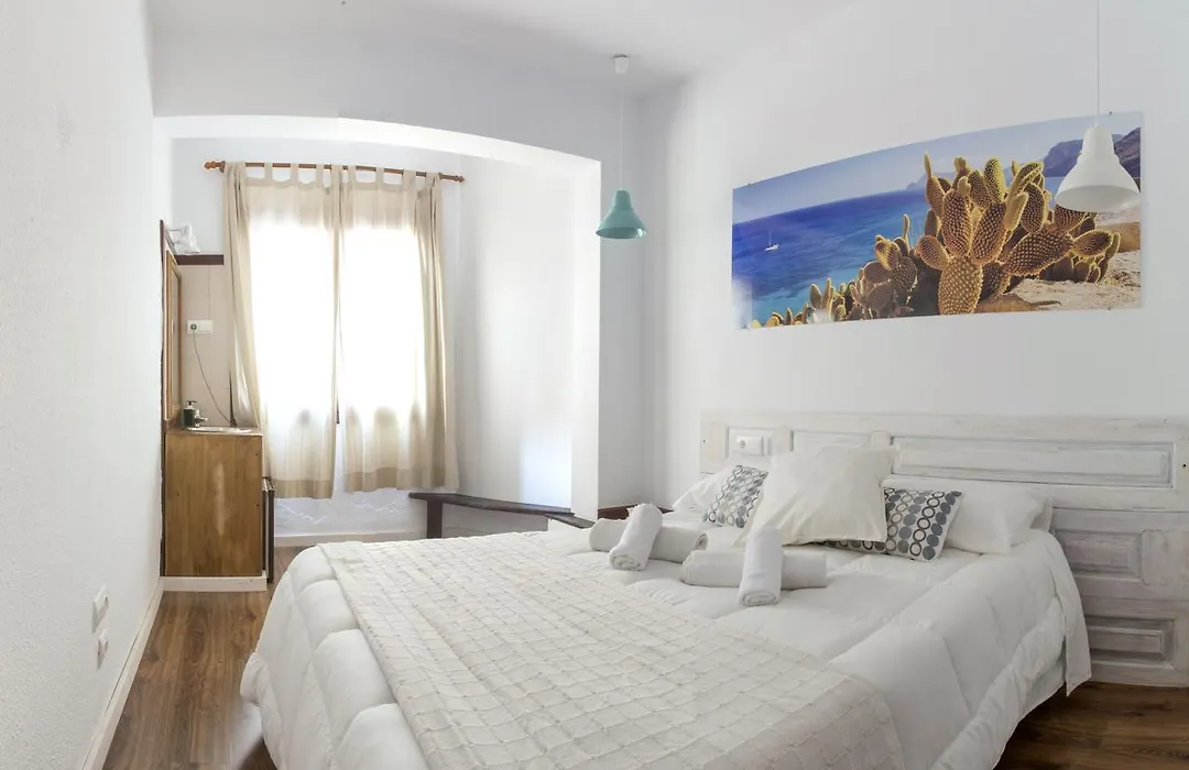 Hostal Ibiza-1