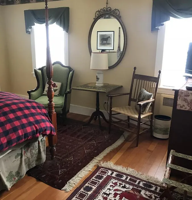 Topsides Bed & Breakfast-1