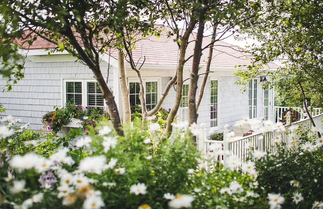 Abbie'S Garden Bed & Breakfast Incorporated-1