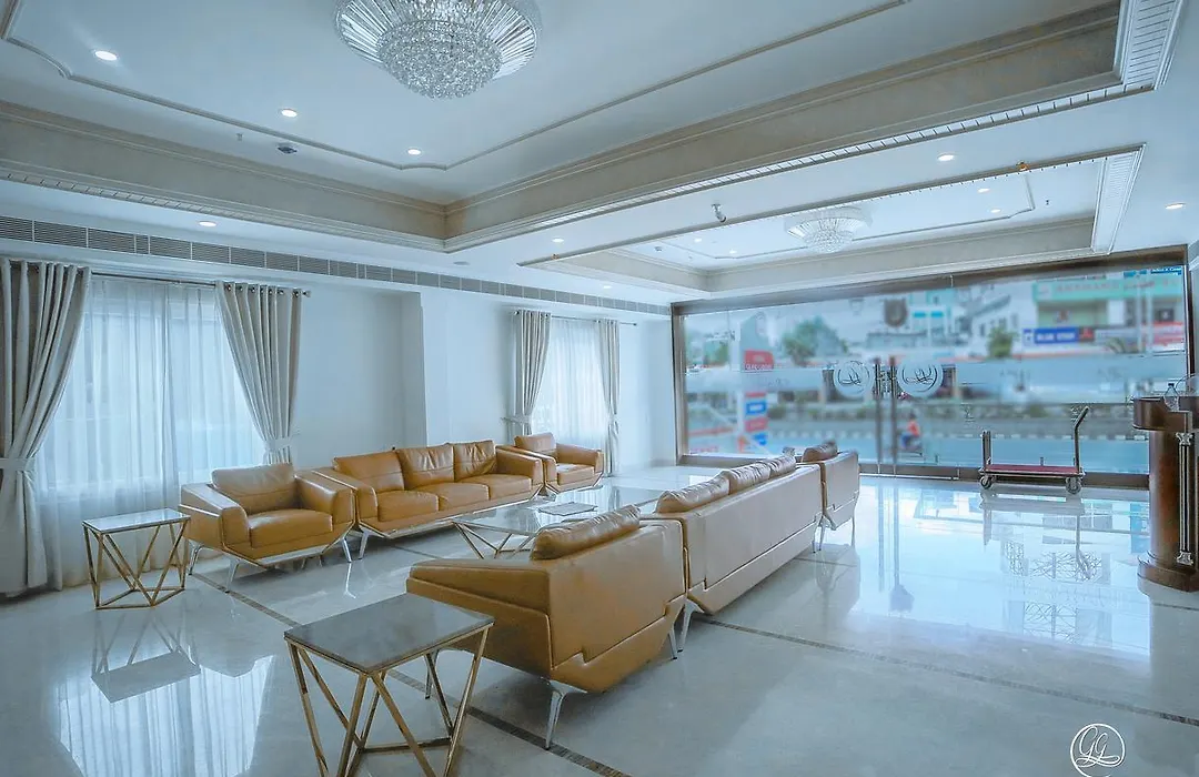 Hotel Grand Gayathri-1