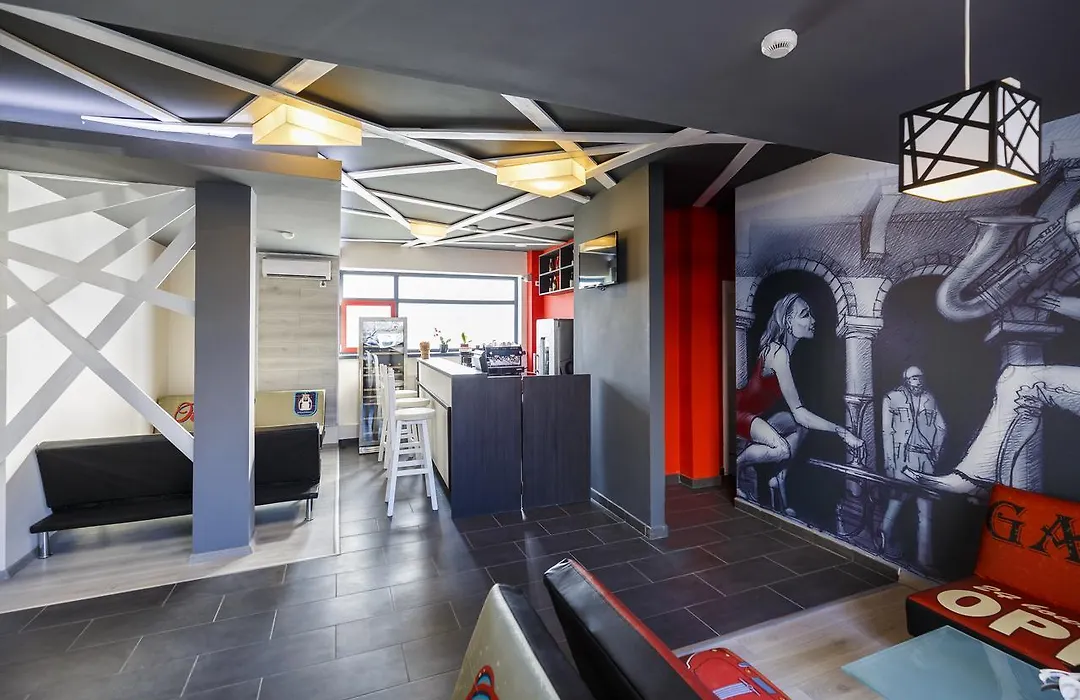 Net Hotel Pitesti-1