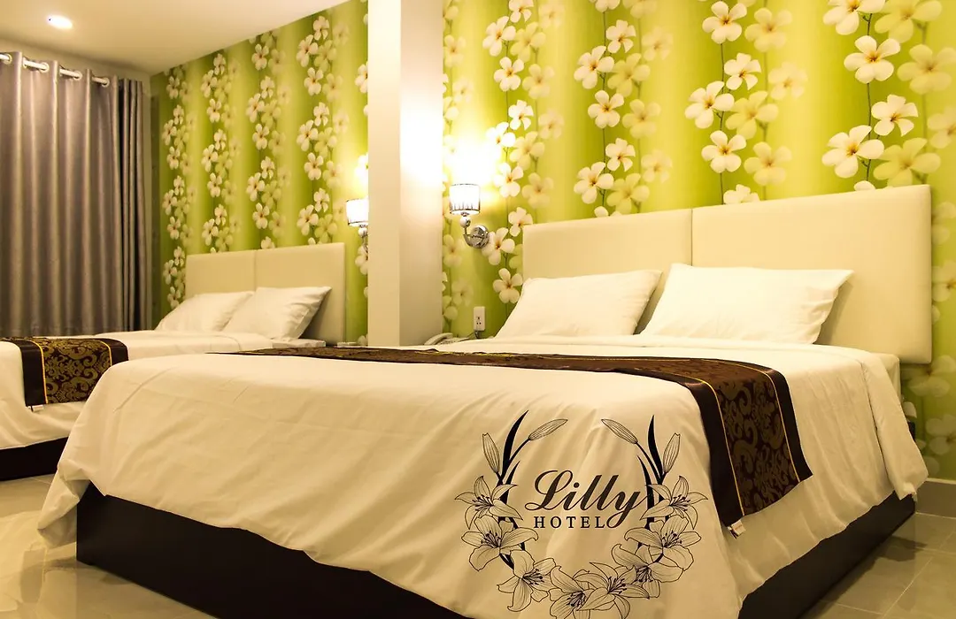 Lilly Hotel-1