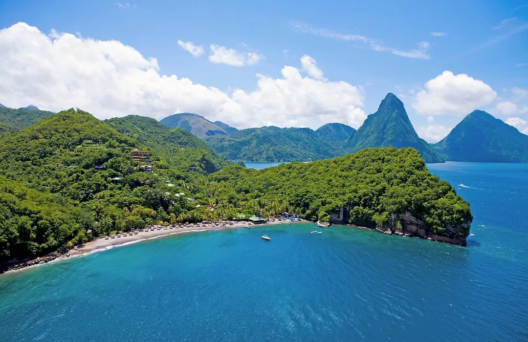 Jade Mountain-1