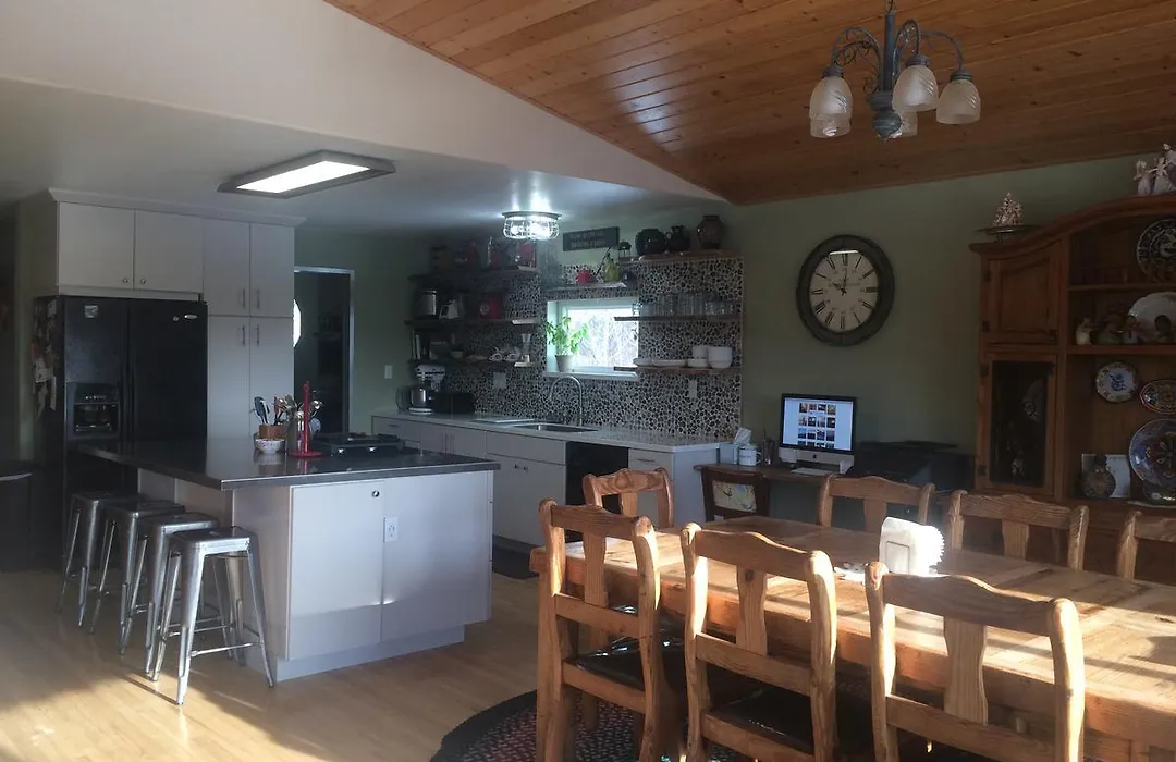 Fishhook Sunrise B&B-1