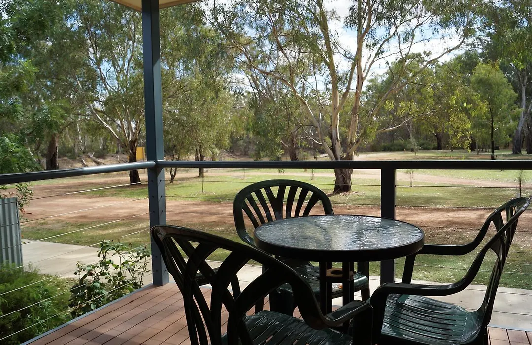 Tooleybuc River Retreat Villas-1
