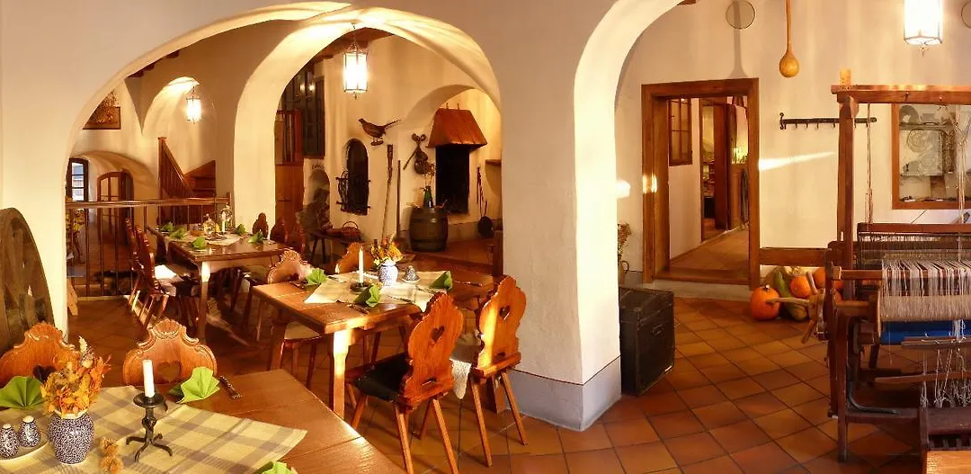 Hotel und Gasthof Dreibeiniger Hund-1
