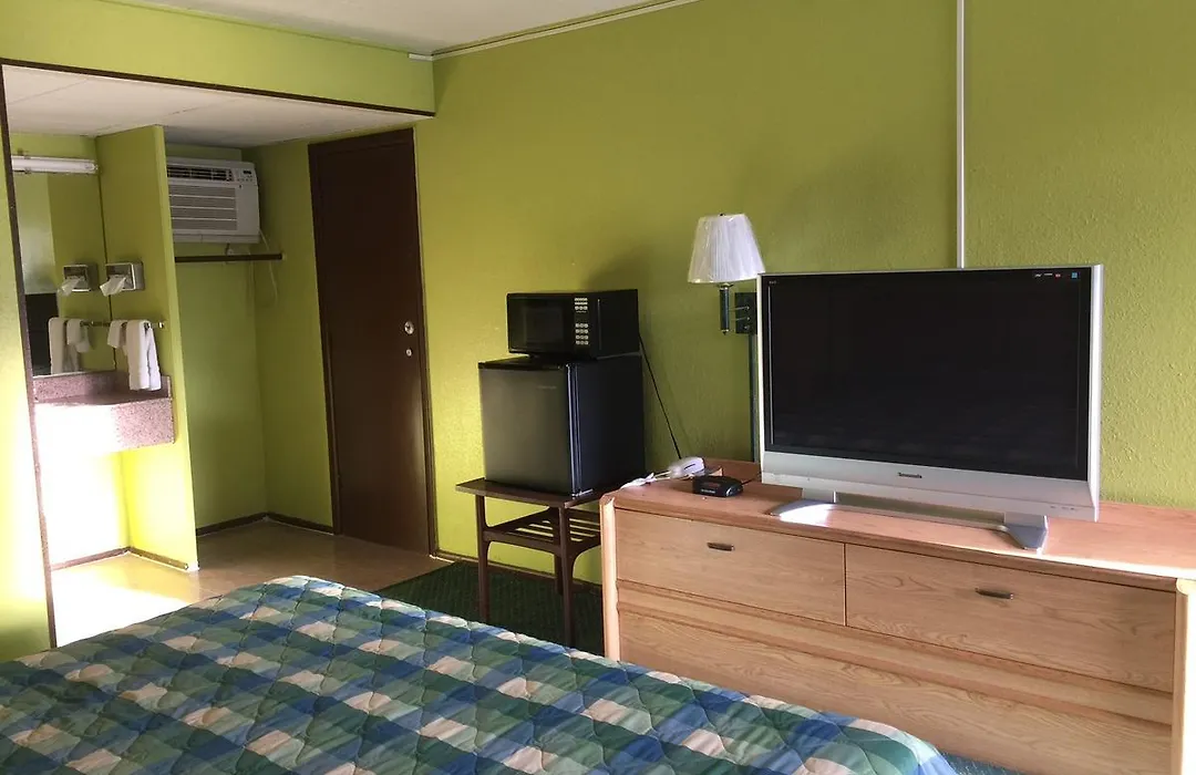 Statesman Inn-1