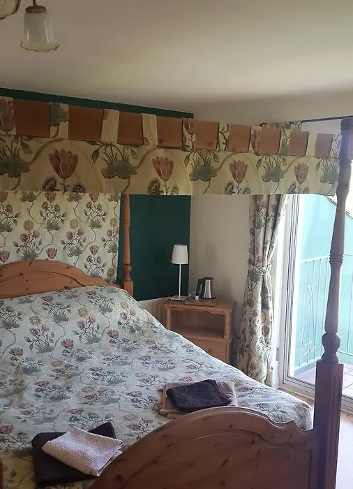 Roomz-1