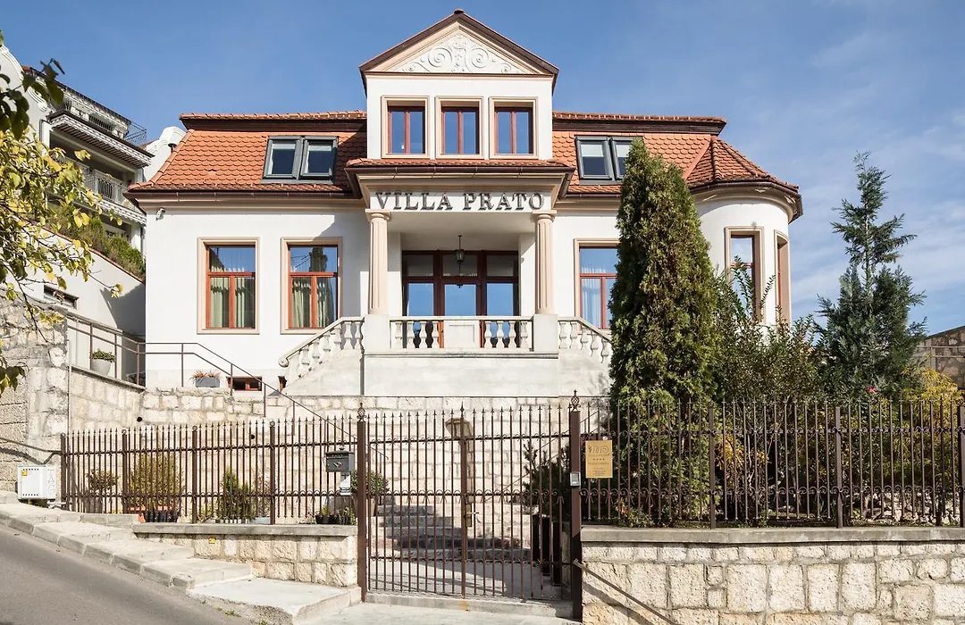 Villa Prato-1