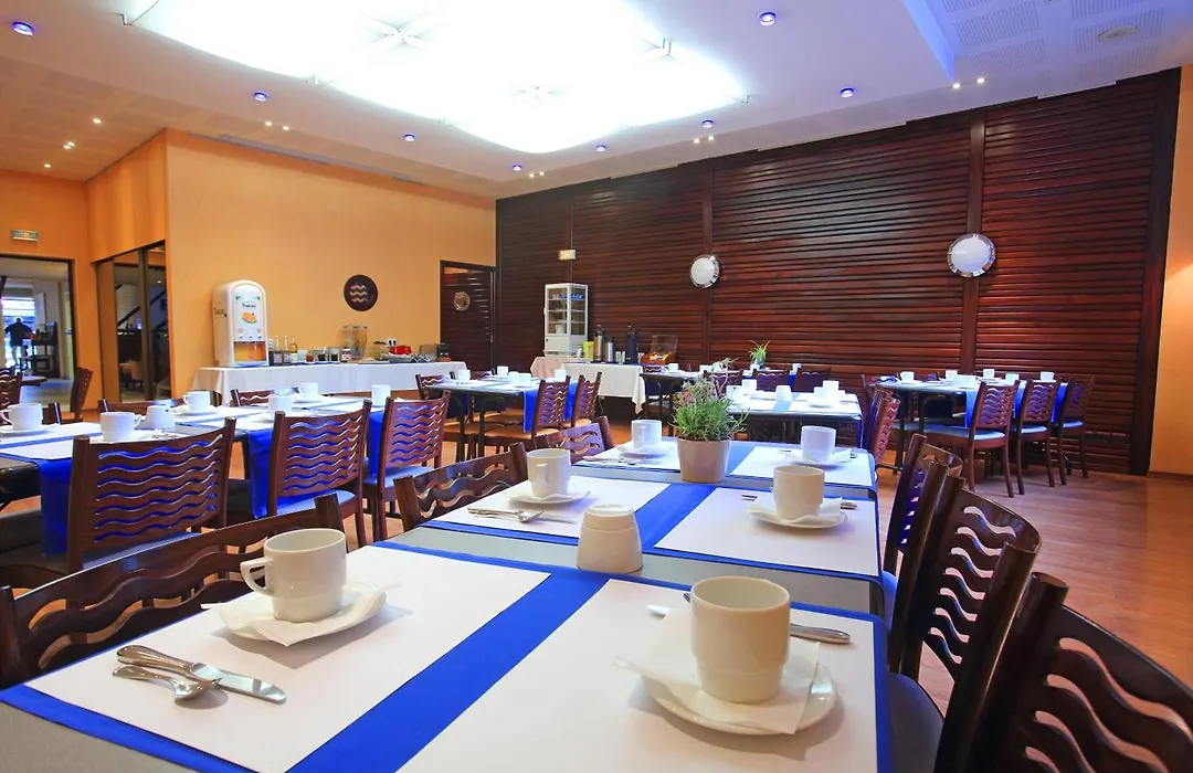 Hotel Restaurant L'Hirondelle-1